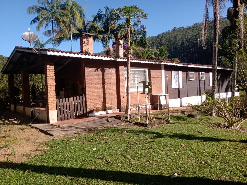 FAZENDA COM 150 HECTARES NO VALE DO PARAIBA - São José dos Campos - 