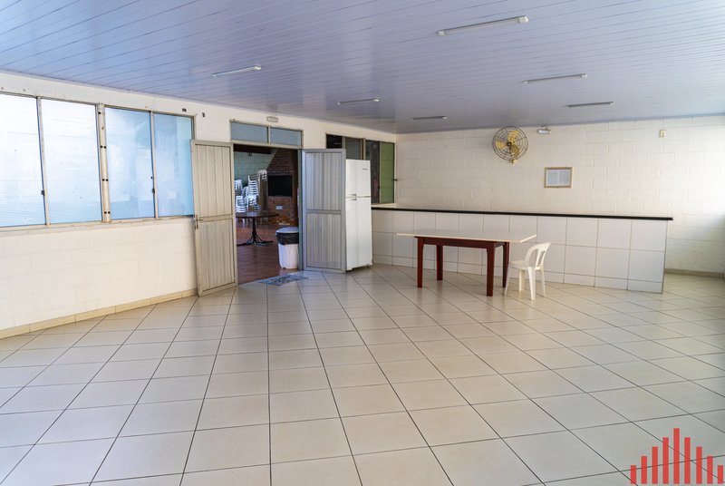 Apartamento à venda com 2 dormitórios, 01 banheiro e 01 vaga de garagem Rua Padre Jerônimo Vermin São Paulo - 