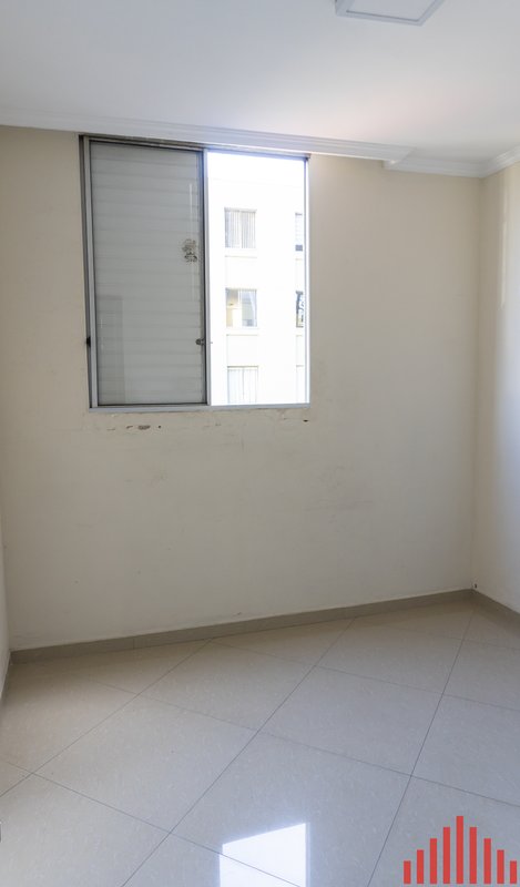 Apartamento à venda com 2 dormitórios, 01 banheiro e 01 vaga de garagem Rua Padre Jerônimo Vermin São Paulo - 
