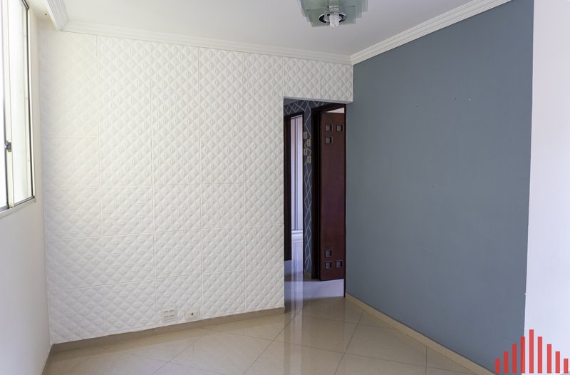 Apartamento à venda com 2 dormitórios, 01 banheiro e 01 vaga de garagem Rua Padre Jerônimo Vermin São Paulo - 
