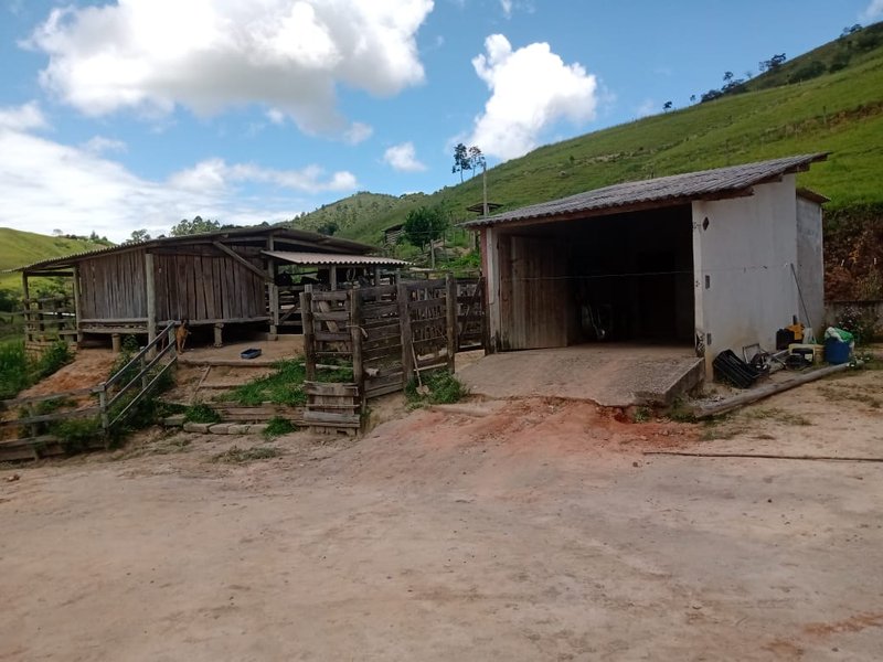 SÍTIO 5 HACTARES EM PARAIBUNA - Paraibuna - 