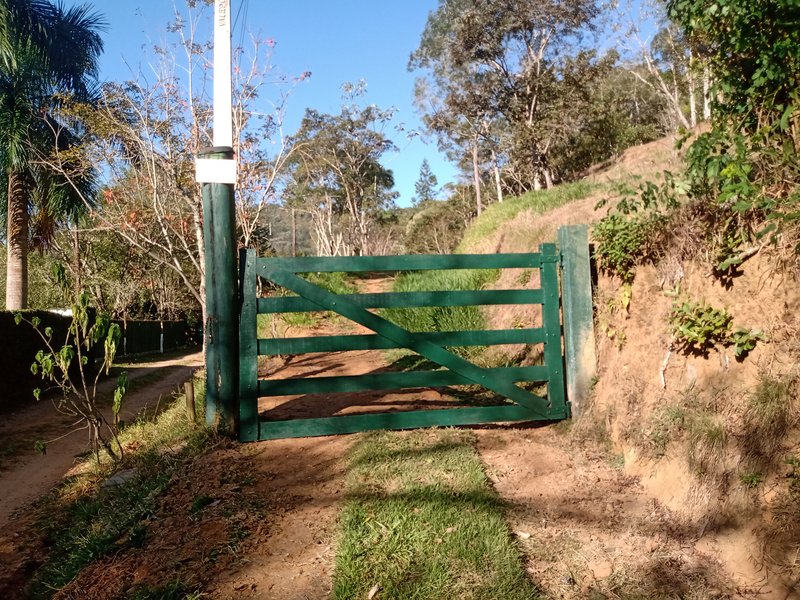ÁREA COM 2.4 HECTARES EM MONTEIRO LOBATO - MONTEIRO LOBATO - 