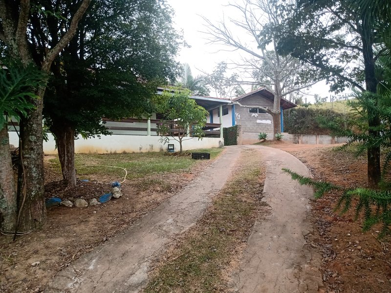 SÍTIO COM 2.7 HECTARES EM SÃO JOSÉ DOS CAMPOS - São José dos Campos - 