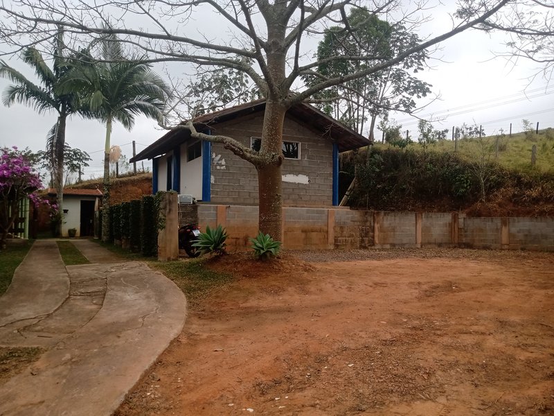 SÍTIO COM 2.7 HECTARES EM SÃO JOSÉ DOS CAMPOS - São José dos Campos - 