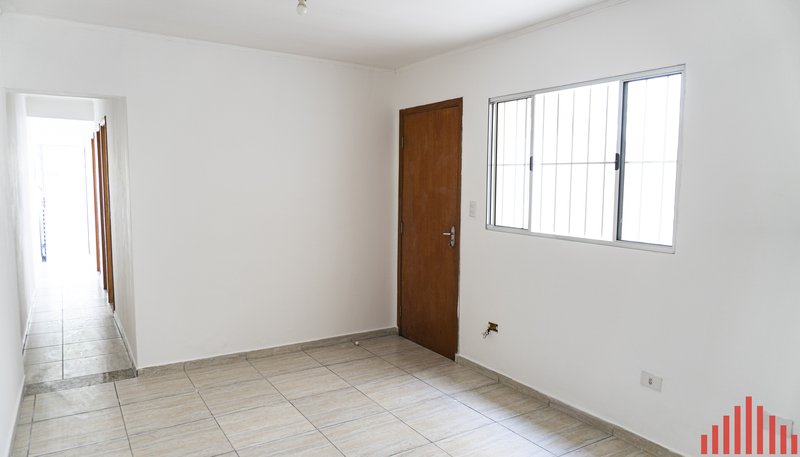 Casa com 52m², 02 dormitórios, 01 banheiro e 01 vaga de garagem Rua Daniel Marot São Paulo - 