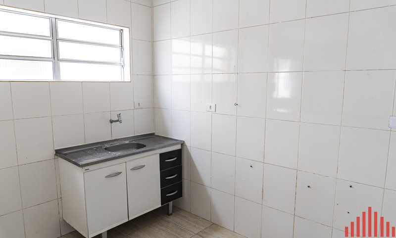 Casa com 52m², 02 dormitórios, 01 banheiro e 01 vaga de garagem Rua Daniel Marot São Paulo - 