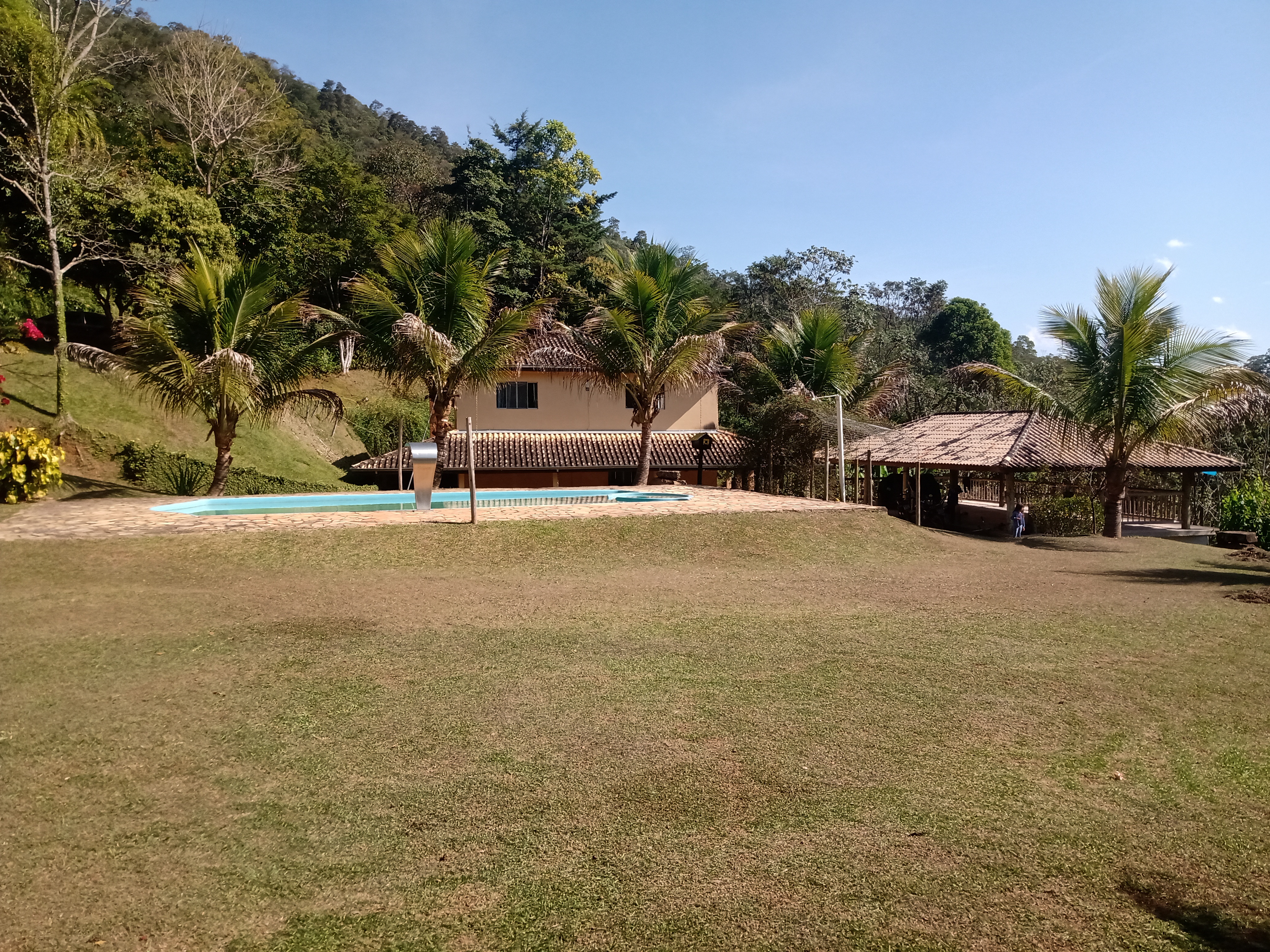 Sítio, 4 quartos, 10000 m² - Foto 30