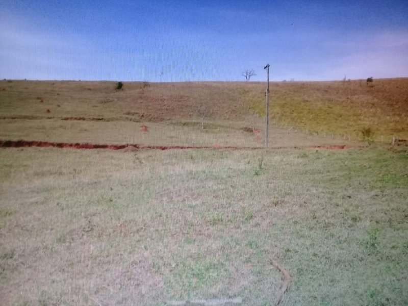 SÍTIO DE 18 HECTARES EM TAUBATÉ - Taubaté - 