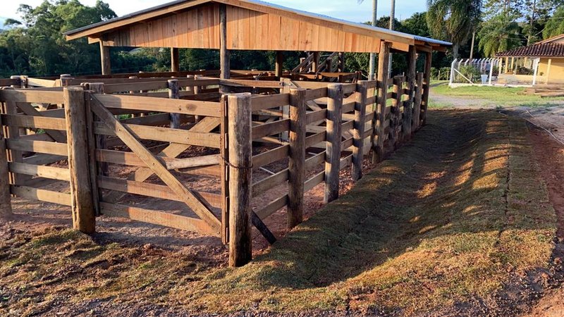 SÍTIO COM 9.6 HECTARES EM SÃO MIGUEL DO ARCANJO - SAO MIGUEL ARCANJO - 