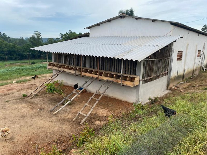 SÍTIO COM 9.6 HECTARES EM SÃO MIGUEL DO ARCANJO - SAO MIGUEL ARCANJO - 