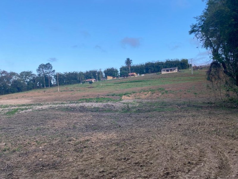 SÍTIO COM 9.6 HECTARES EM SÃO MIGUEL DO ARCANJO - SAO MIGUEL ARCANJO - 