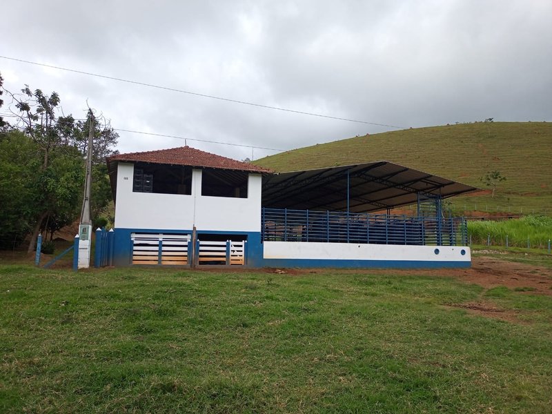FAZENDA DE 101.6 HECTARES EM SÃO JOSÉ DOS CAMPOS - São José dos Campos - 