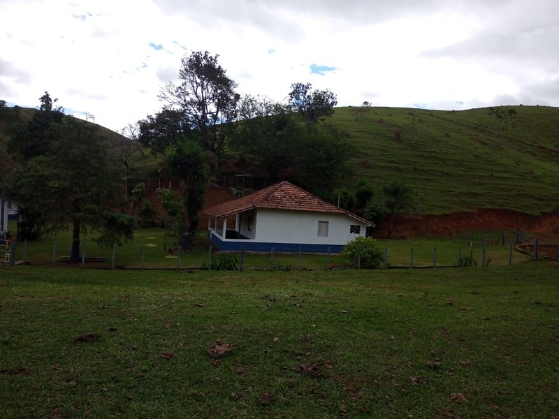 FAZENDA DE 101.6 HECTARES EM SÃO JOSÉ DOS CAMPOS - São José dos Campos - 