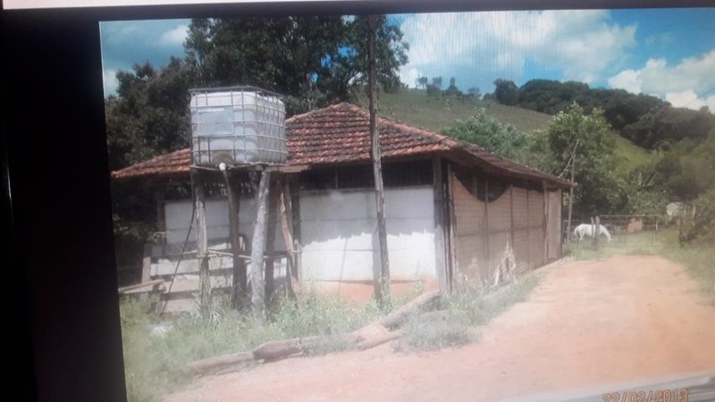 FAZENDA COM 206 HECTARES PRÓXIMO A CAXAMBU - CAXAMBU - 