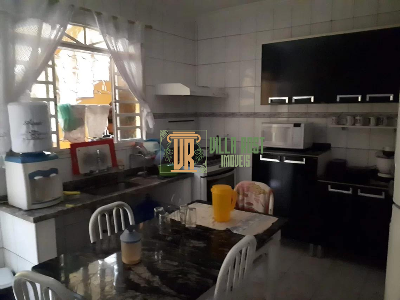 SOBRADO NO ALTOS DE SANTANA EM SÃO JOSÉ DOS CAMPOS - São José dos Campos - 