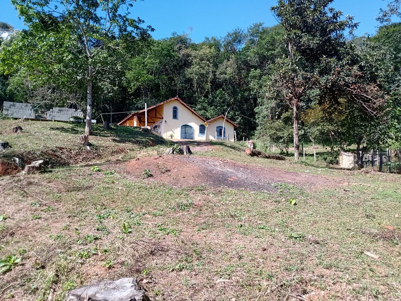 SÍTIO 8.2 HECTARES EM SÃO JOSÉ DOS CAMPOS - São José dos Campos - 