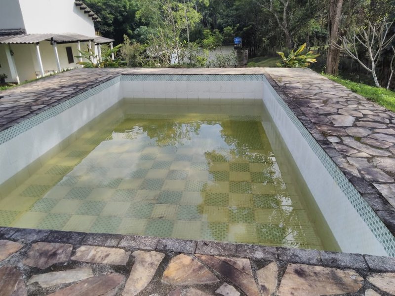 CHÁCARA COM 3.000 METROS EM MONTEIRO LOBATO - MONTEIRO LOBATO - 