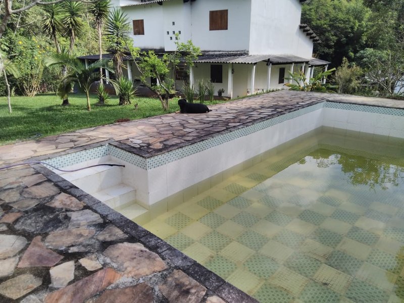 CHÁCARA COM 3.000 METROS EM MONTEIRO LOBATO - MONTEIRO LOBATO - 