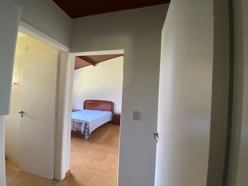 CHACARA COM 10.000 METROS EM JACAREÍ - Jacareí - 