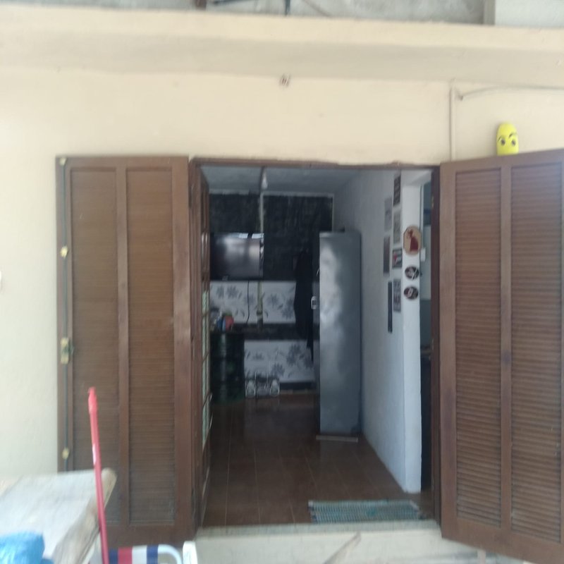 CHÁCARA COM 2.000 METROS EM SANTA BRANCA NA REPRESA - SANTA BRANCA - 