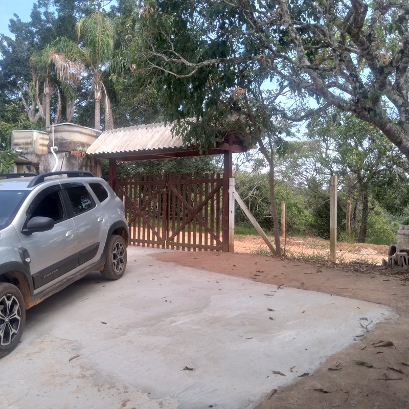 CHÁCARA COM 2.000 METROS EM SANTA BRANCA NA REPRESA - SANTA BRANCA - 