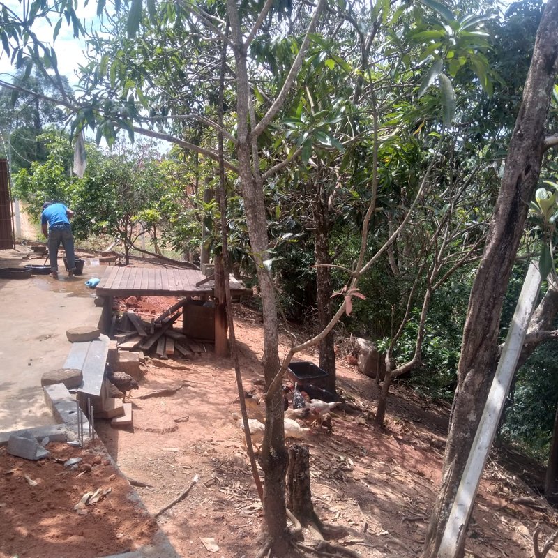 CHÁCARA COM 2.000 METROS EM SANTA BRANCA NA REPRESA - SANTA BRANCA - 