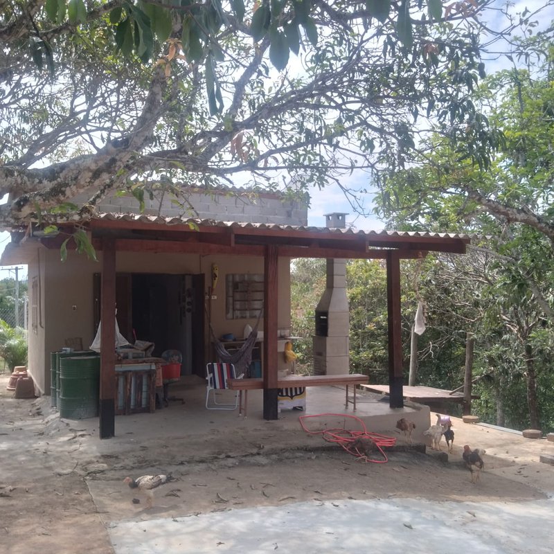 CHÁCARA COM 2.000 METROS EM SANTA BRANCA NA REPRESA - SANTA BRANCA - 