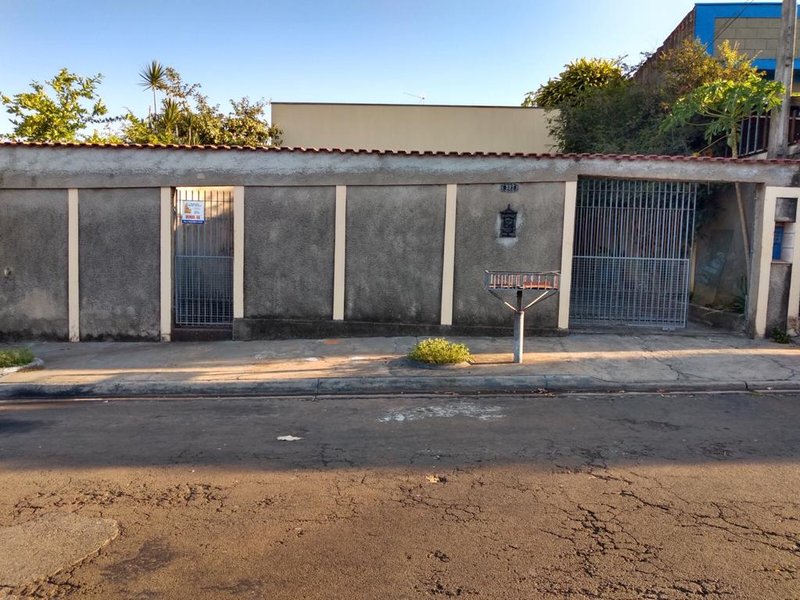 CASA À VENDA NO LOPES IGLESIA EM NOVA ODESSA  Nova Odessa - 