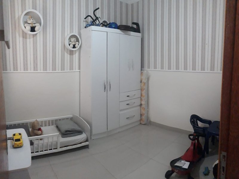CASA  À VENDA COM 2 DORMITÓRIOS NO JARDIM AMÉLIA EM SUMARÉ/SP - Sumaré - 