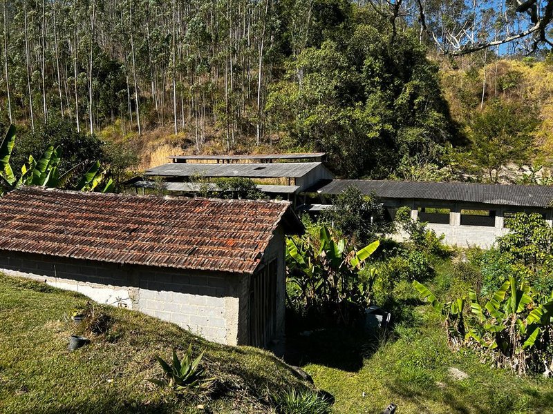 FAZENDA COM 100 HECTARES EM NATIVIDADE DA SERRA - NATIVIDADE DA SERRA - 