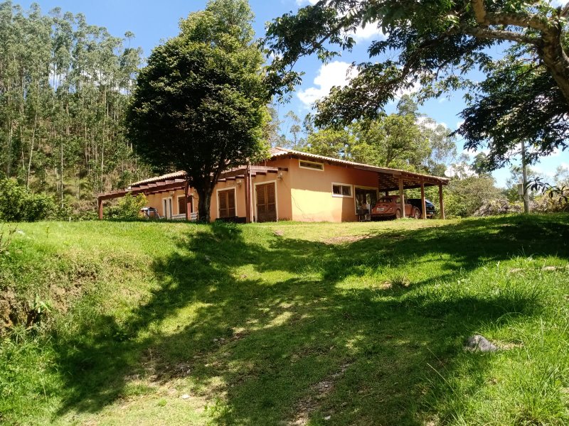 FAZENDA COM 100 HECTARES EM NATIVIDADE DA SERRA - NATIVIDADE DA SERRA - 