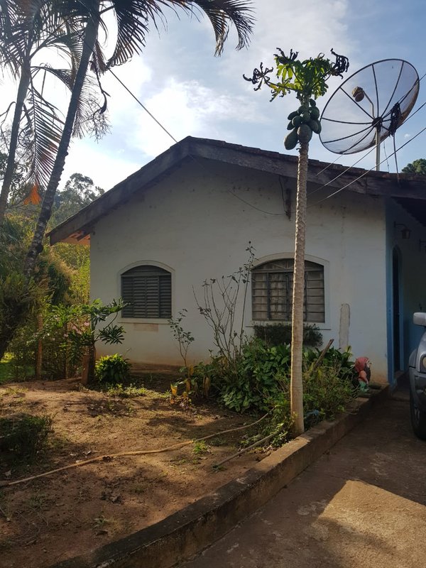 CHÁCARA COM 1.500 METROS EM SAPUCAÍ MIRIM - SAPUCAI-MIRIM - 