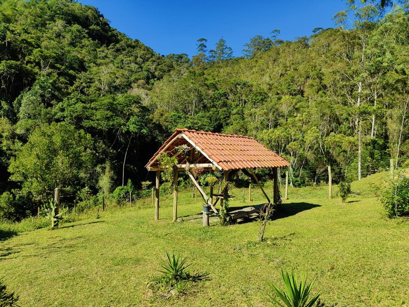 SÍTIO COM 14.7 HECTARES EM SÃO LUIZ DO PARAITINGA - SAO LUIS DO PARAITINGA - 