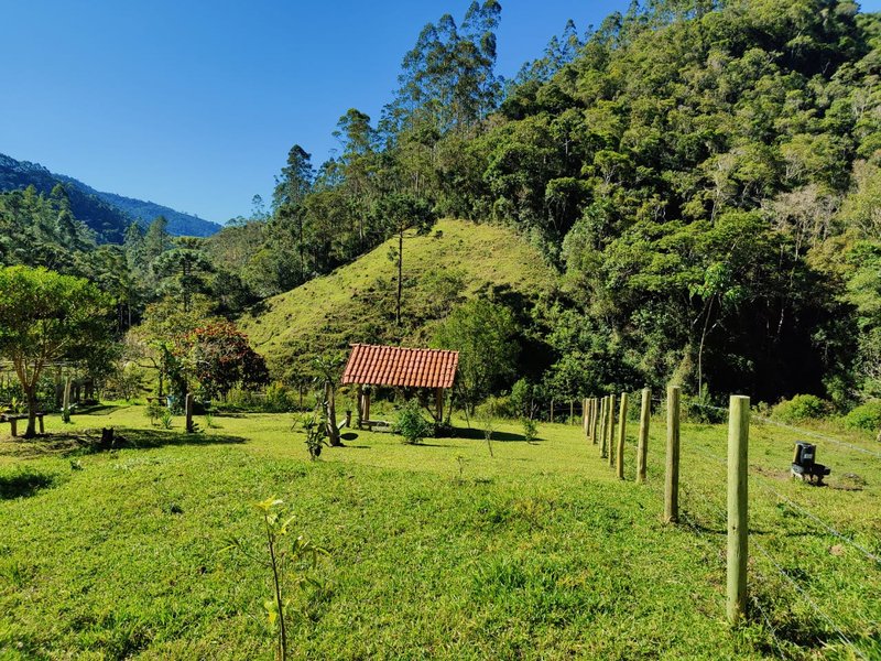 SÍTIO COM 14.7 HECTARES EM SÃO LUIZ DO PARAITINGA - SAO LUIS DO PARAITINGA - 