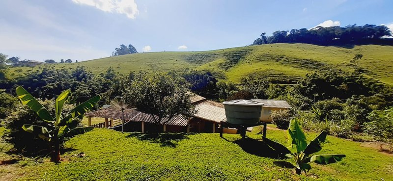 SÍTIO COM 14.5 HECTARES EM SÃO LUIZ DO PARAITINGA - SAO LUIS DO PARAITINGA - 