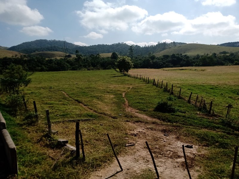 SÍTIO COM 29 HECTARES EM JACAREÍ - Jacareí - 