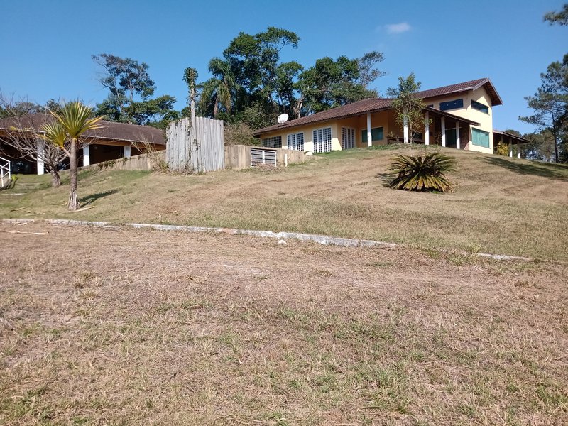SÍTIO COM 29 HECTARES EM JACAREÍ - Jacareí - 