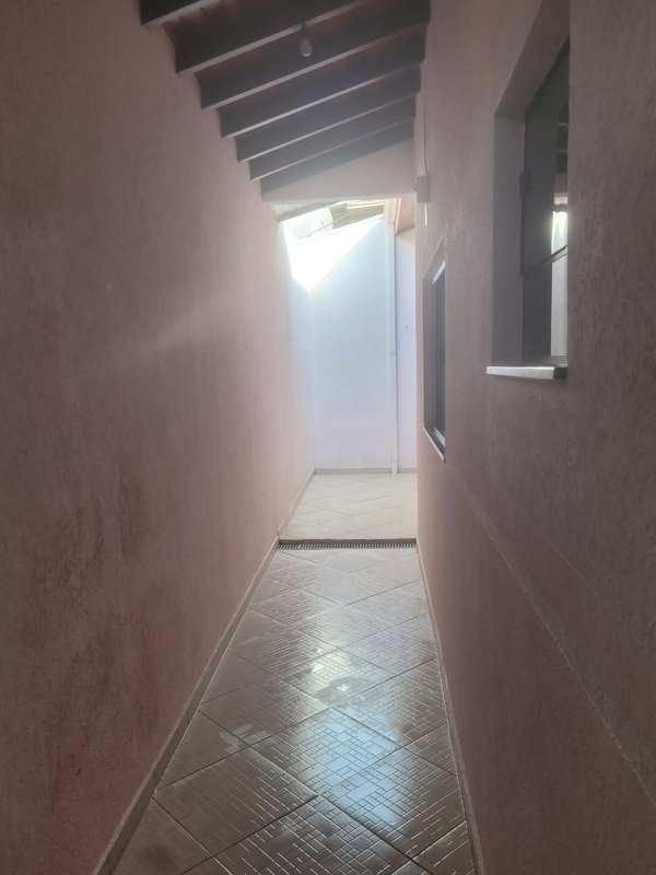 VENDE-SE CASA NO JARDIM PICERNO 1 - SUMARÉ/SP - Sumaré - 