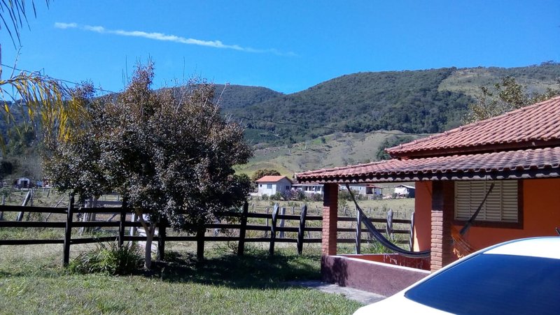 CHÁCARA COM 21.000 METROS EM HELIODORA - HELIODORA - 