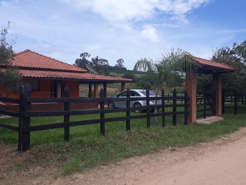 CHÁCARA COM 21.000 METROS EM HELIODORA - HELIODORA - 
