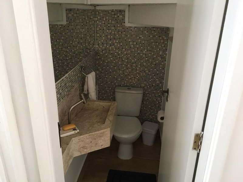 CASA ASSOBRADADA NO CONDOMÍNIO EM SÃO JOSÉ DOS CAMPOS - São José dos Campos - 