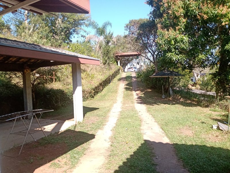 CHÁCARA COM 3.000 METROS EM JAMBEIRO - JAMBEIRO - 