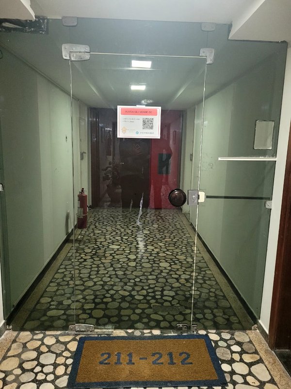 Conjunto de 2 salas no SCS em frente ao Patio Brasil SCS Quadra 6 Brasília - 