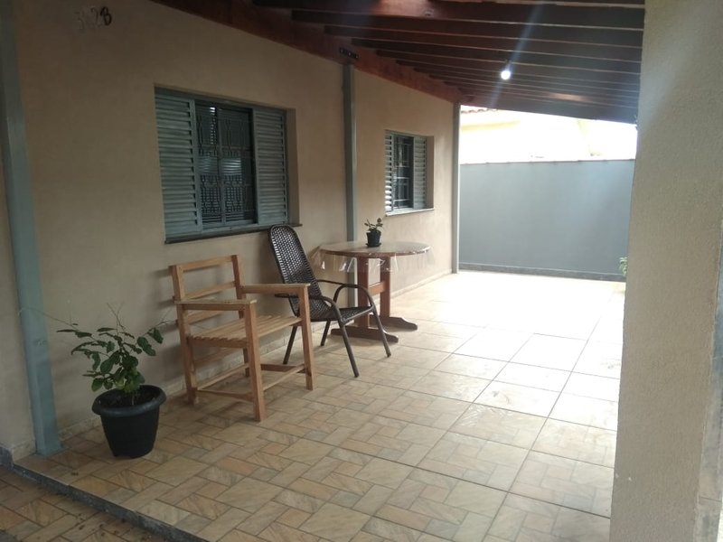 CASA A VENDA NO JARDIM LUCÉLIA - Sumaré - 