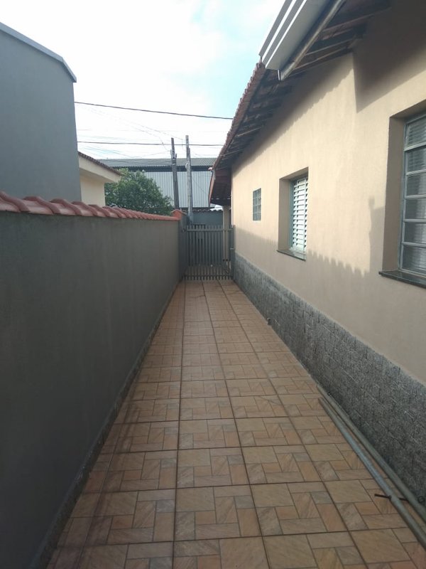 CASA A VENDA NO JARDIM LUCÉLIA - Sumaré - 