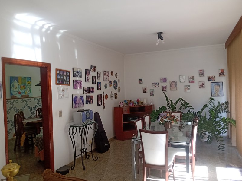 SOBRADO EM SÃO JOSÉ DOS CAMPOS - São José dos Campos - 