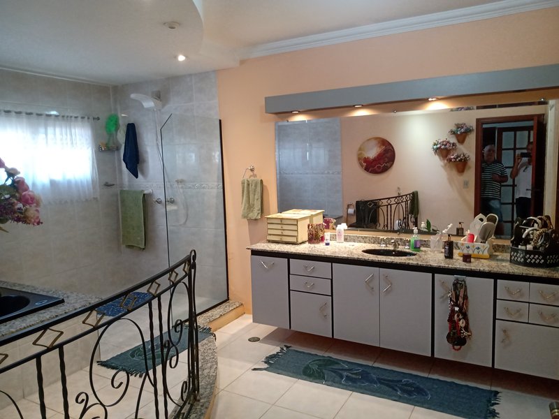 SOBRADO EM SÃO JOSÉ DOS CAMPOS - São José dos Campos - 