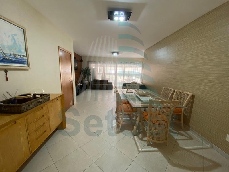 Apartamento de 211 m² com 4 dormitórios, 4 vagas e Lazer completo - Enseada - Guarujá/SP - Guarujá - 