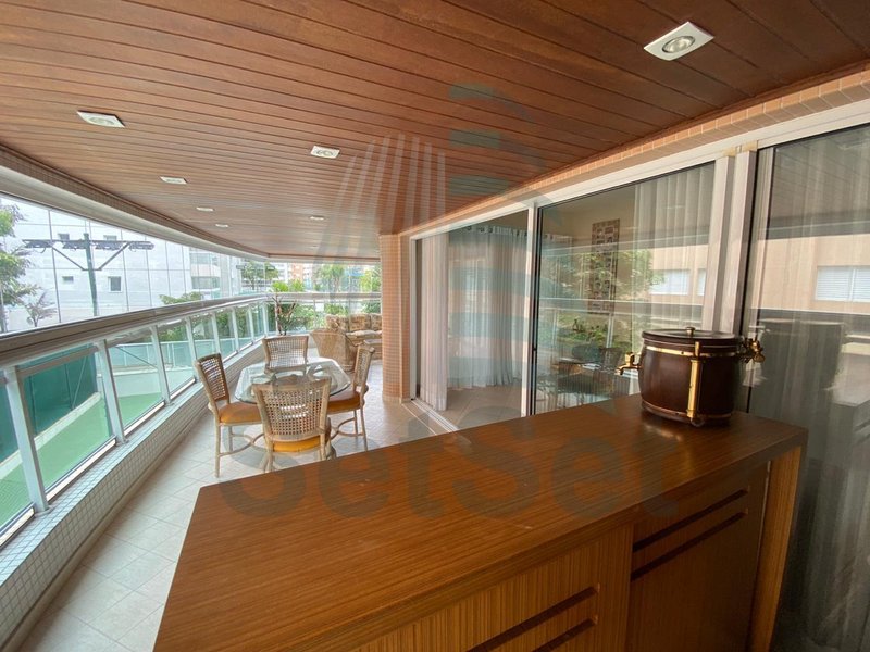 Apartamento de 211 m² com 4 dormitórios, 4 vagas e Lazer completo - Enseada - Guarujá/SP - Guarujá - 