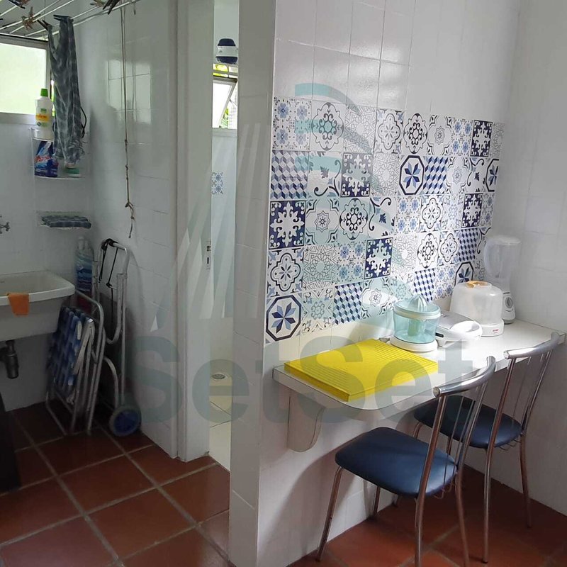 Apartamento a venda por 260.000 - Parque Enseada- Guarujá/SP - Guarujá - 